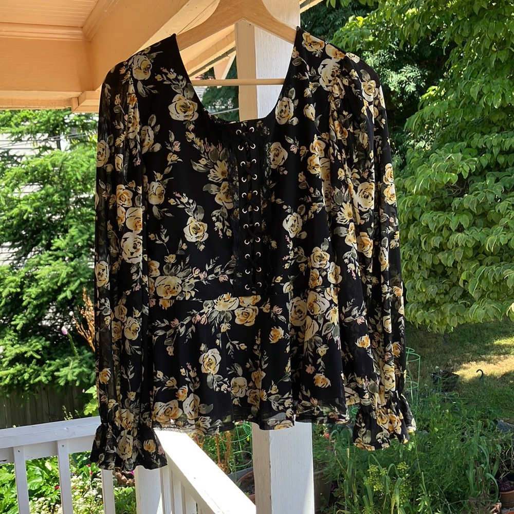 Ember Black Cream & Green Floral Cross Laced Bodice Peplum Blouse womens L